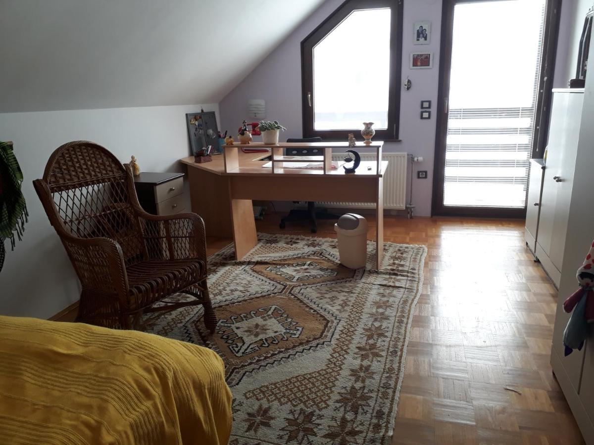 B&B Cerne Polhov Gradec Exterior foto