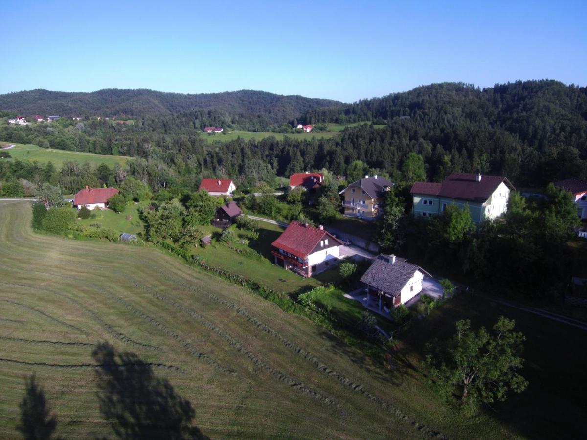 B&B Cerne Polhov Gradec Exterior foto